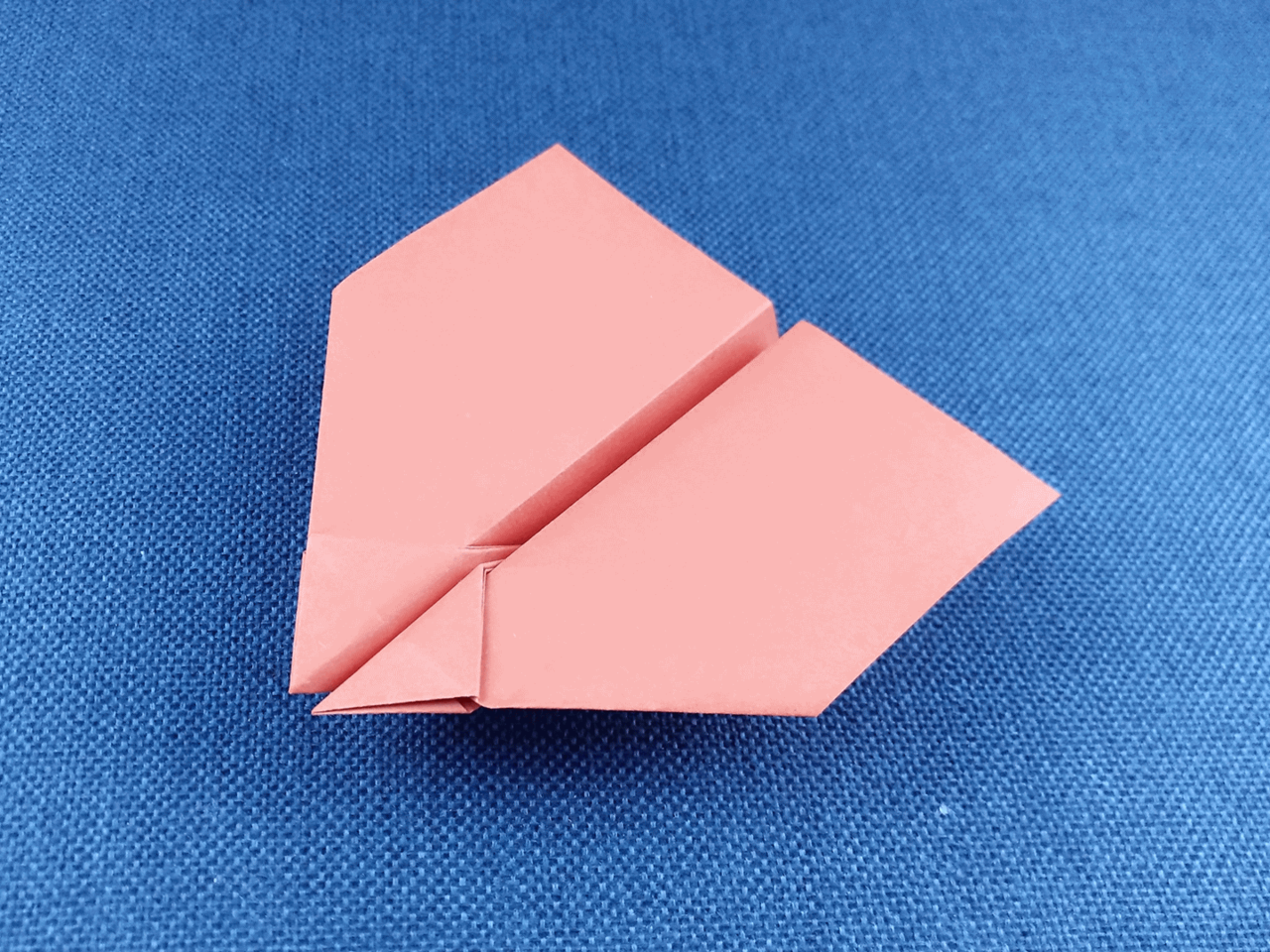 纸飞机怎么折最远最久[纸飞机怎么折最远最久简单]