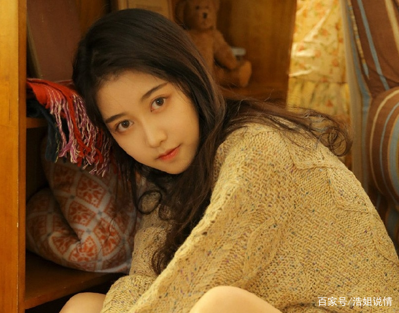 异性不点赞却私聊[异性朋友不点赞是为什么]
