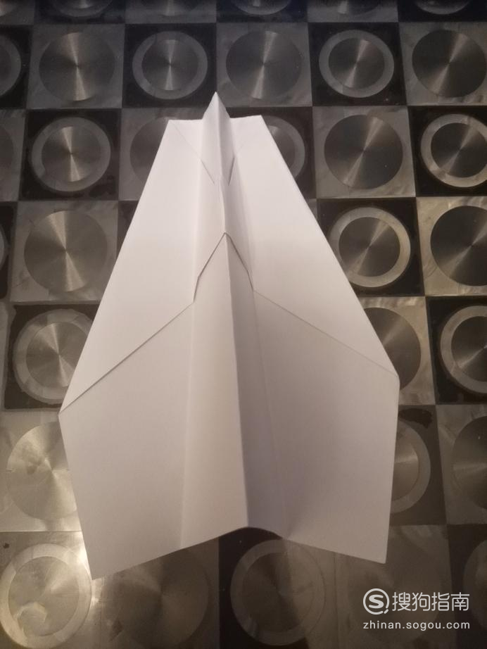 纸飞机的折法简单的简单介绍