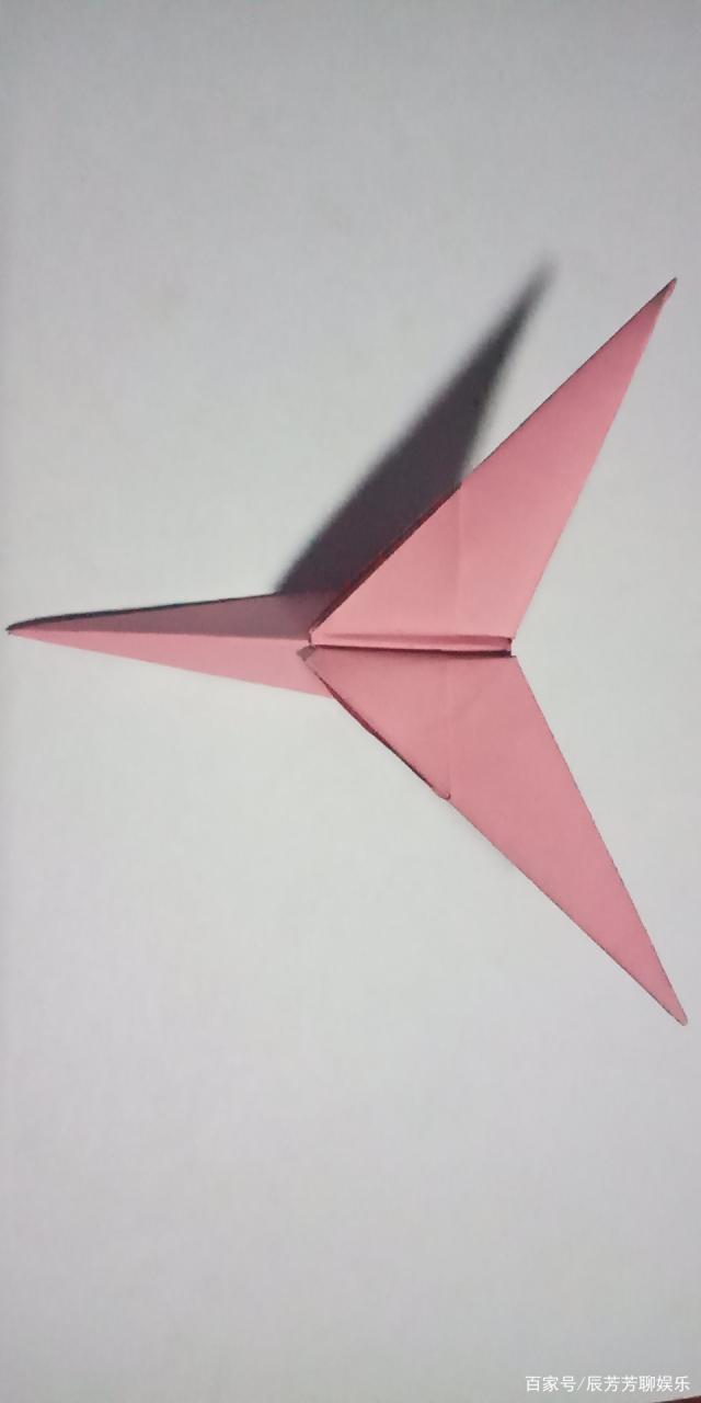 [转一圈回来的纸飞机]能转一圈回到自己手中的纸飞机