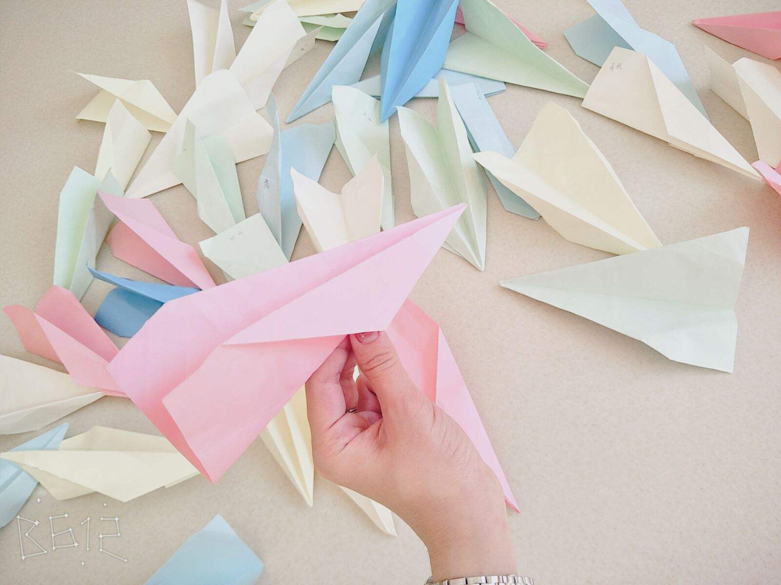 [快速纸飞机]最快的纸飞机