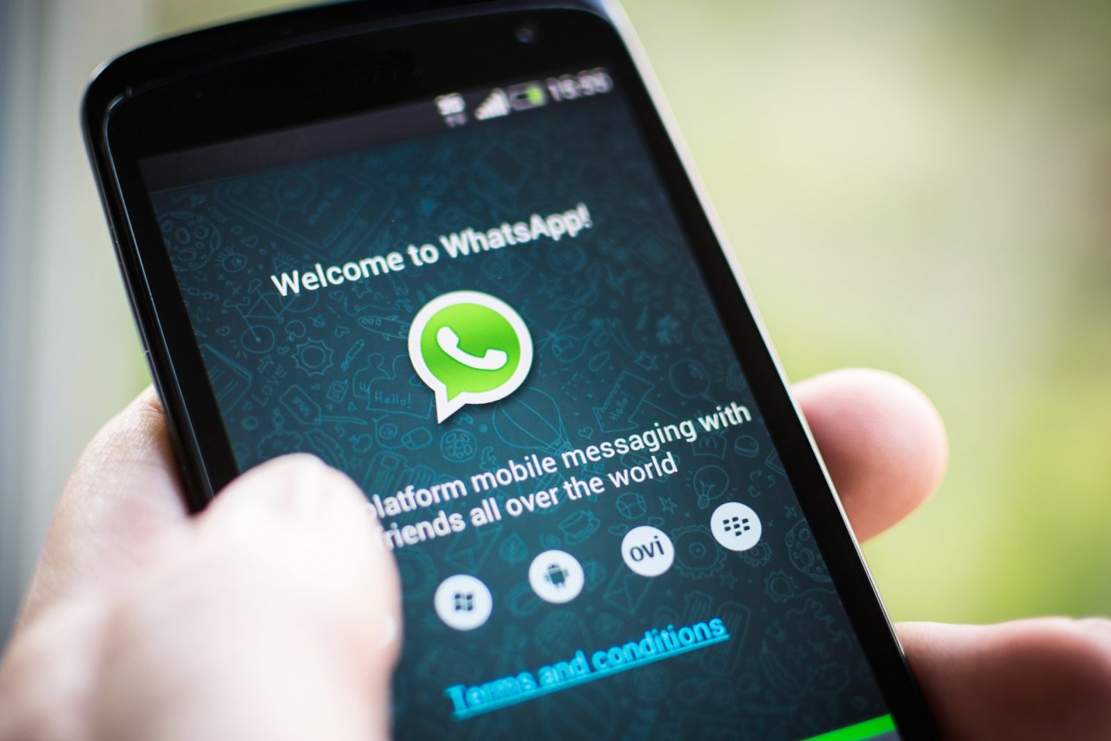 中国能下载whatsapp-中国能下载facebook吗