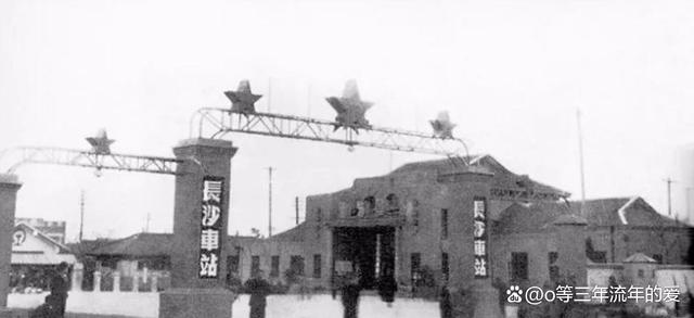 二战电报员鬼畜视频-二战时期电报能发多远