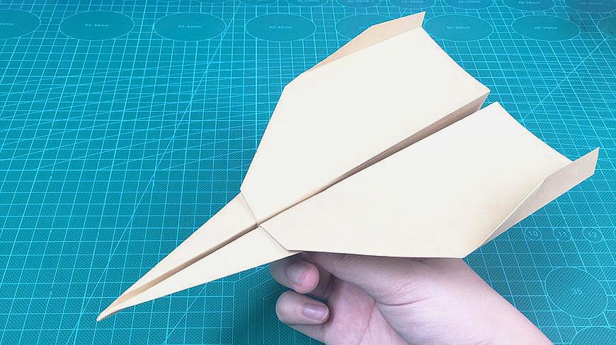 纸飞机如何折、最强又滑翔又远纸飞机