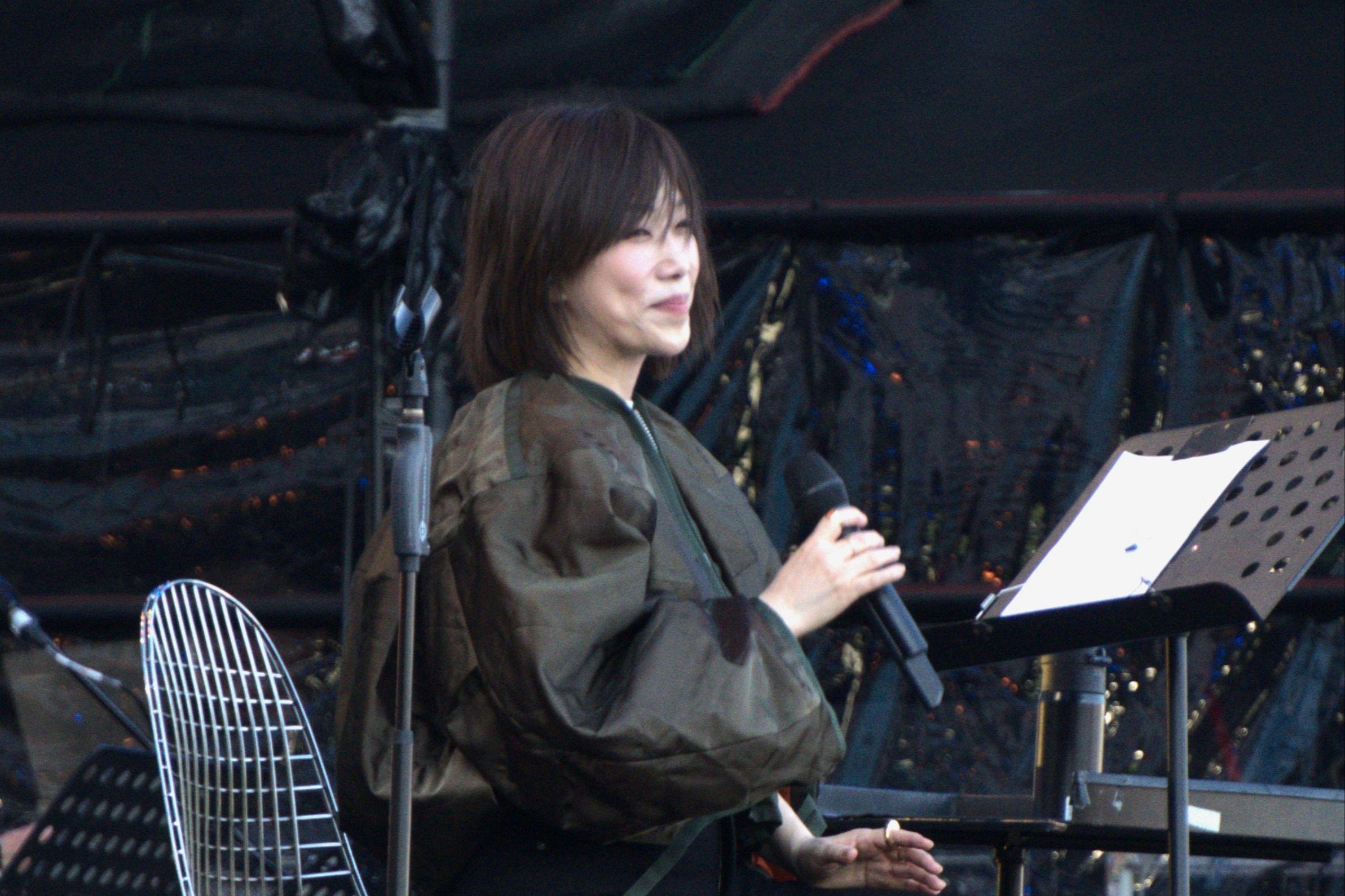 纸飞机歌曲原唱视频,纸飞机歌曲原唱 刘芳