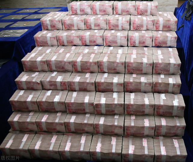 1万多个比特币,10000个比特币